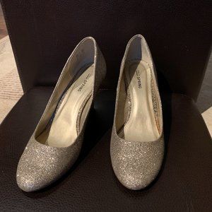 Call It Spring | Shimmery Gold Pumps | Size 8.5